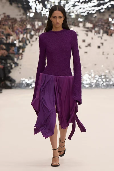 Look 9